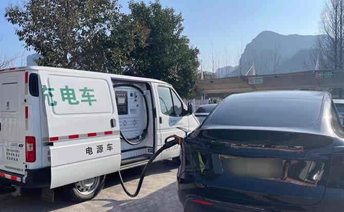 贵港汽车搭电